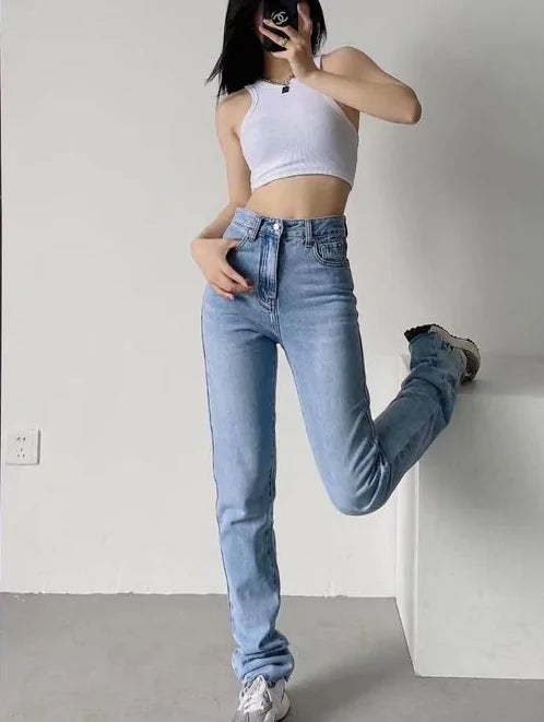 High Waist Jeans.